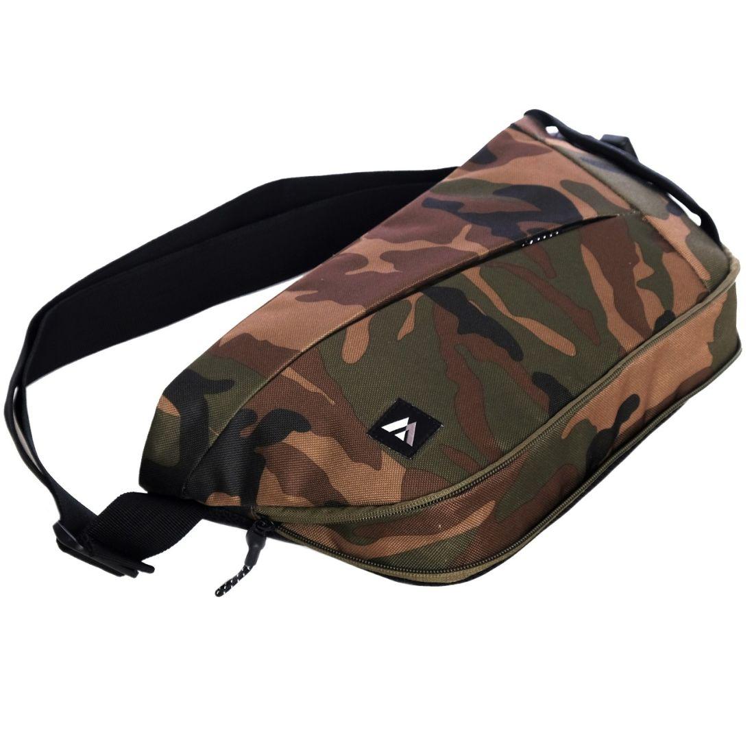 Everest Woodland Camouflage Sling Messenger Bag-
