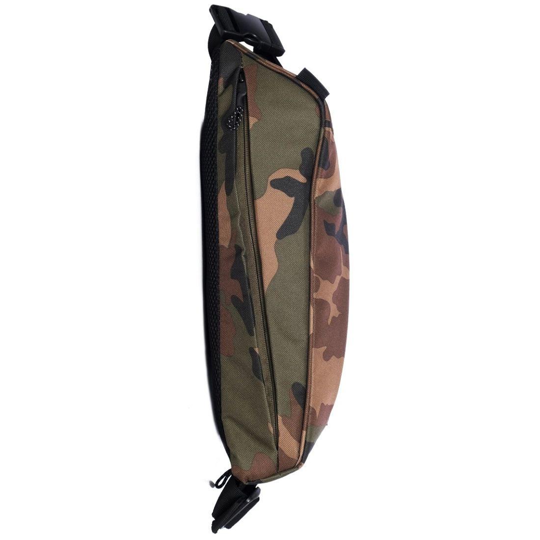 Everest Woodland Camouflage Sling Messenger Bag-