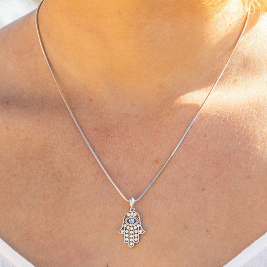 Empire Cove Hamsa Pendant Necklace Silver Toned Rhinestone Fashion Jewelry-